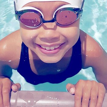 SWIMMA CAPS: THE FIRST SWIM CAPS FOR NATURAL HAIR!