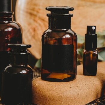 5 Natural Oils for Kinky Hair